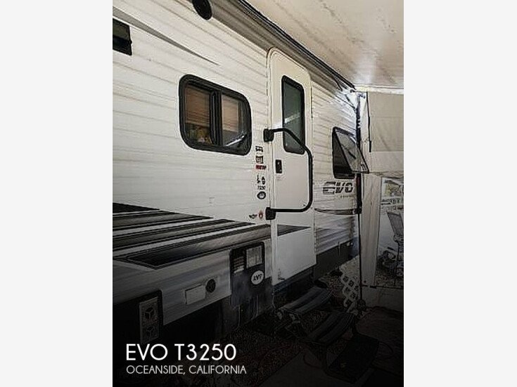 Thumbnail Photo undefined for 2019 Forest River EVO T3250